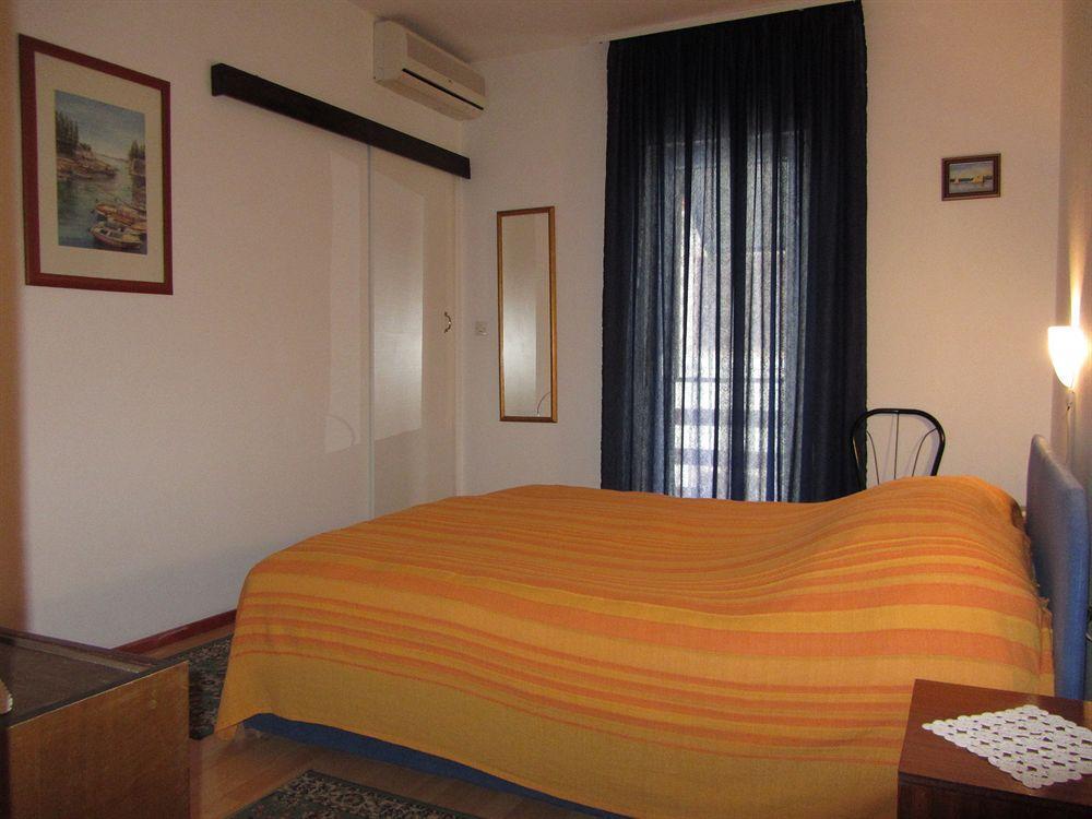 Villa Vilma Sukošan Esterno foto